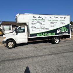 Ford 350 Millas 146.098 Título Limpio Placas Vijentes Asta Abril 30/2026 $5950. O Mejor Oferta 