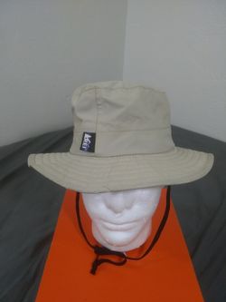 REI BUCKET HAT