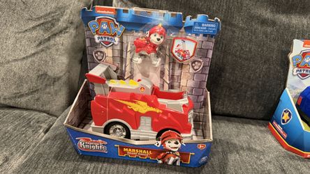 NEW Paw Patrol Rescue Knights Marshall Deluxe Vehicle & Figure – New in Box – Spin Master
