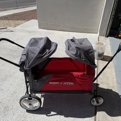 Radio Flyer Canopied Wagon 