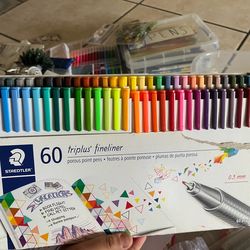 Thin tip colorful markers