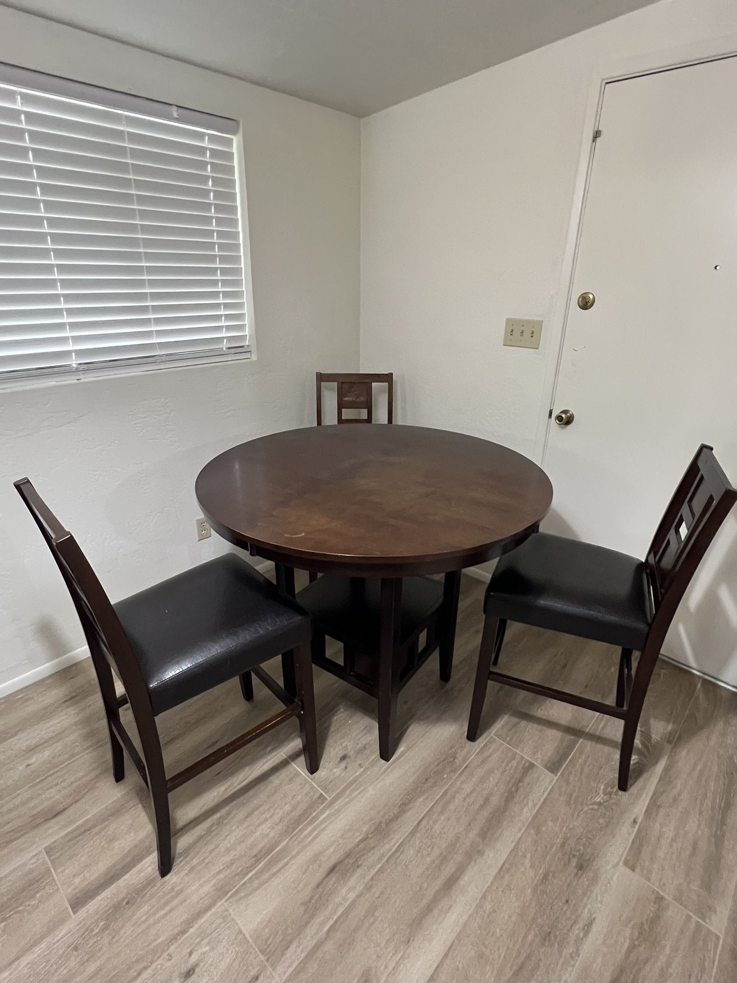 High Dining Table & Chairs