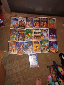 (19) Vintage "Disney" VHS tapes...