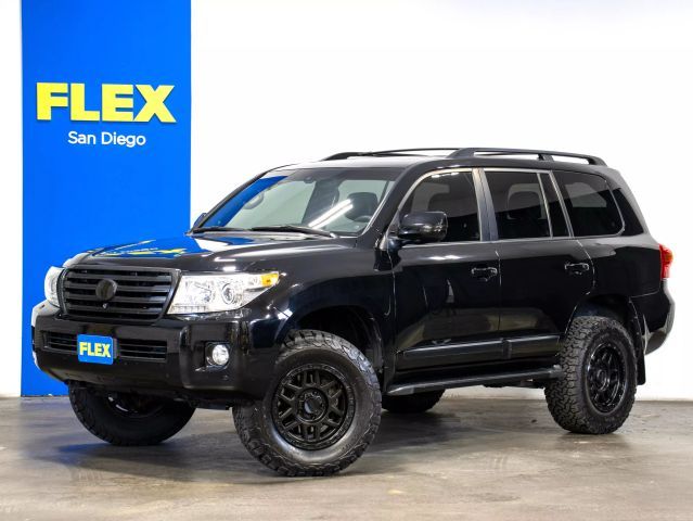 2013 Toyota Land Cruiser
