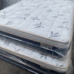 😴Mattress🥱 ✨Pillow top  ✨12” inches tall 💥Queen $199 💥Full $180 💥Twin $150 💥King $330 💥Cal king $330  💥Delivery available🚛