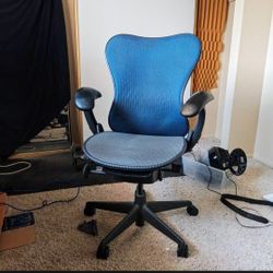 Hermon Miller Mirra Office Chair 