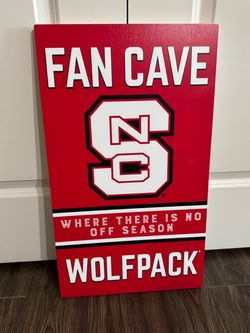 NC State Wolfpack Fan Cave wall hanging