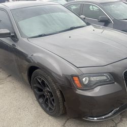 2019 Chrysler 300
