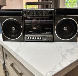Sanyo C2 Portable Boombox Cassette Radio