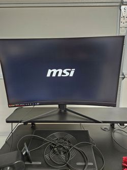 MSI Optix G27C4 27" Curved Gaming Monitor 165Hz - Excellent Condition!