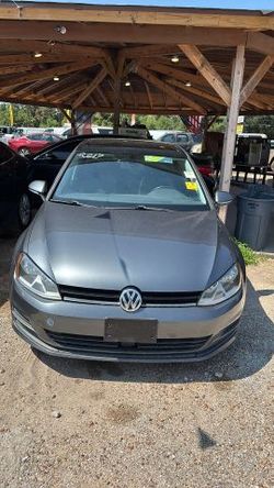 2017 Volkswagen Golf