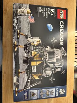 LEGO 10266 NASA Apollo 11 Lunar Lander (Creator Expert)