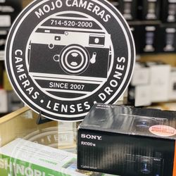 Sony RX100 VII Digital Camera