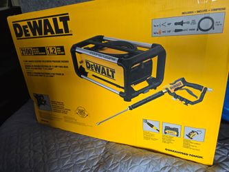 Dewalt 2100 psi pressure washer