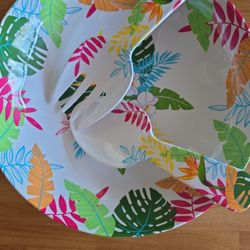 Salad Bowl w/serving Utensils (Great Condition) $10