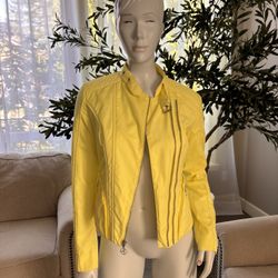 Armani Exchange Yellow  Jacket 💛