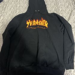 Xl Black Thrasher sweatshirt