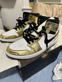 Jordan Air 1 Mid Se Metallic Gold/Black-White Mens Size 13