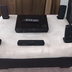 Samsung 6 Channel Speaker System W/Subwoofer& Smart Blu-ray Player