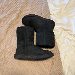 UGGS Black Boots Women’s Size 7