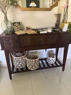 Console table