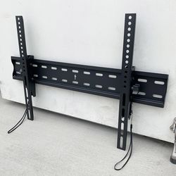 (NEW) $15 TV Wall Mount for 37-75 Inches TVs Tilt Bracket VESA 600x400mm, Weight Capacity 110 lbs 
