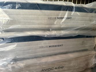 Queen Helix Midnight Mattress 
