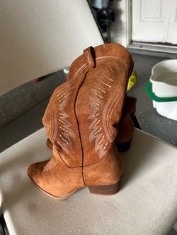 Women’s boots