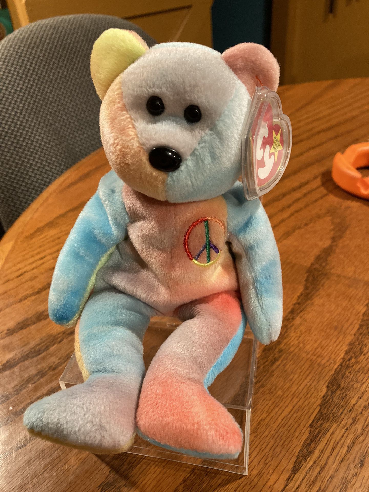 RARE! 1996 Ty Beanie Baby Originals: Mint Condition Peace Bear With Tag Errors 