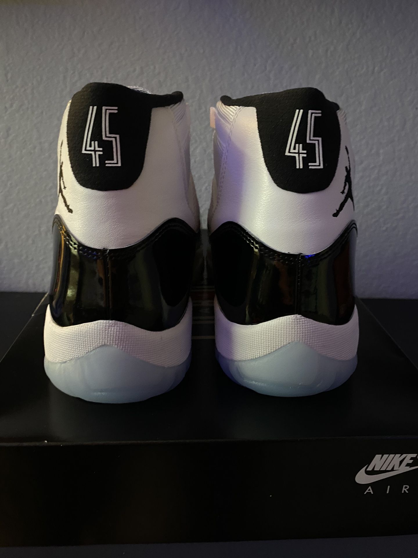 Jordan 11 Concord