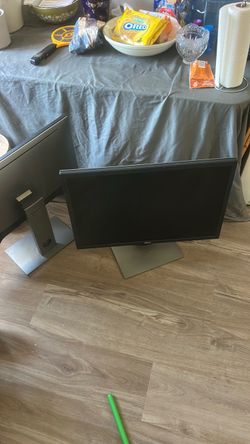 Dell up3017 ultrasharp 30 inch computer monitor.