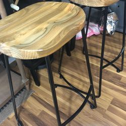 Wood and steel Counter-Stool set