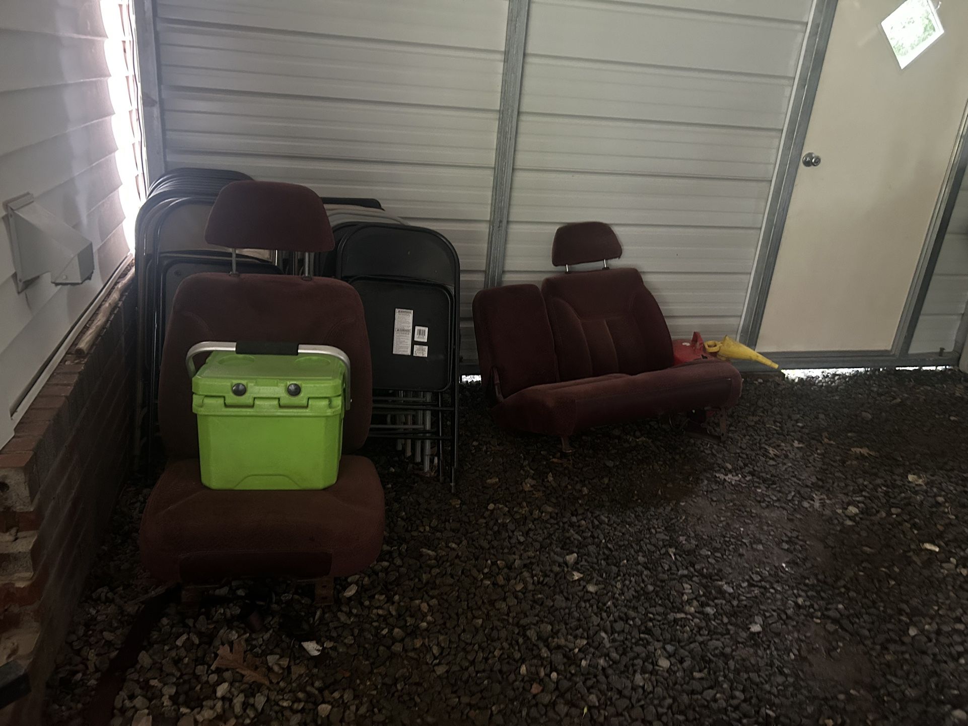 Truck Sits