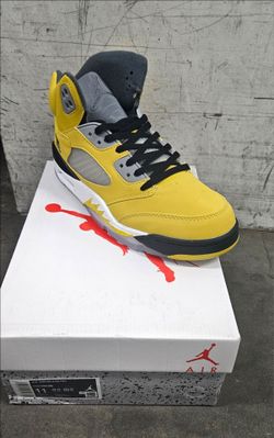 Jordan 5 Retro