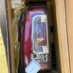 GMC Yukon Tail Light