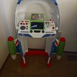 Buzz Light-year Life Size Space Ship