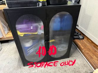 Metal storage cabinet