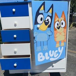 Large Pacoima  Bluey