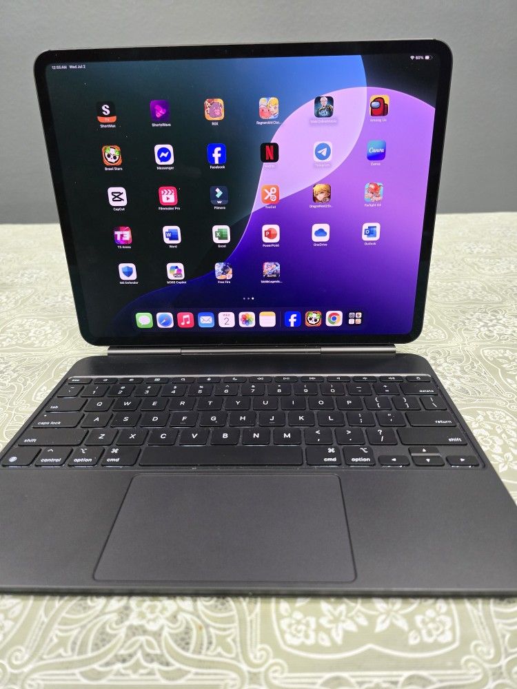 Ipad Pro M4 16gb 2TB Magic Keyboard 5g+WiFi