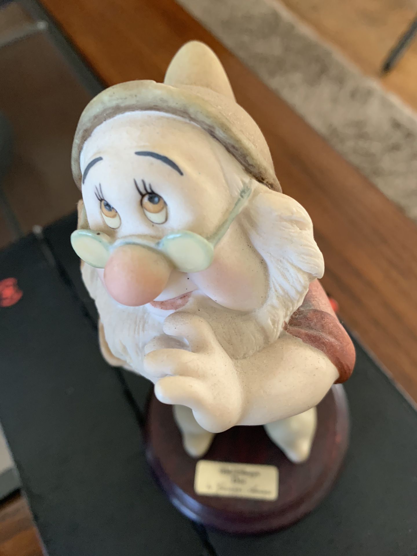 Giuseppe Armani Walt Disney DOC DWARF figurine sculpture