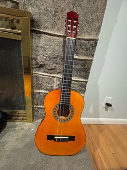 Classical Acoustic Guitar Natural Finish