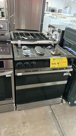 Gas Range with Double Oven