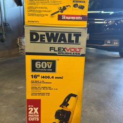 Dewalt 16” Brushless Chainsaw 