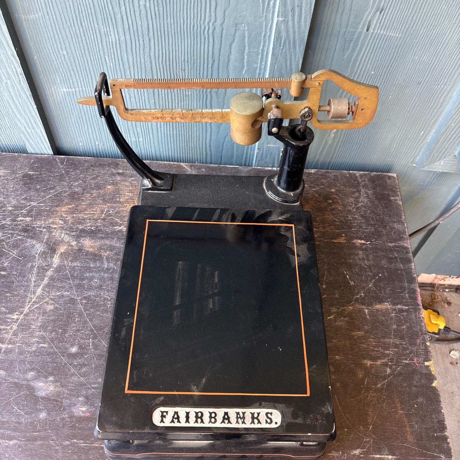 Antiq FAIRBANKS SCALE Cast Iron Platform Counter Scale Weights Incomplete As Is