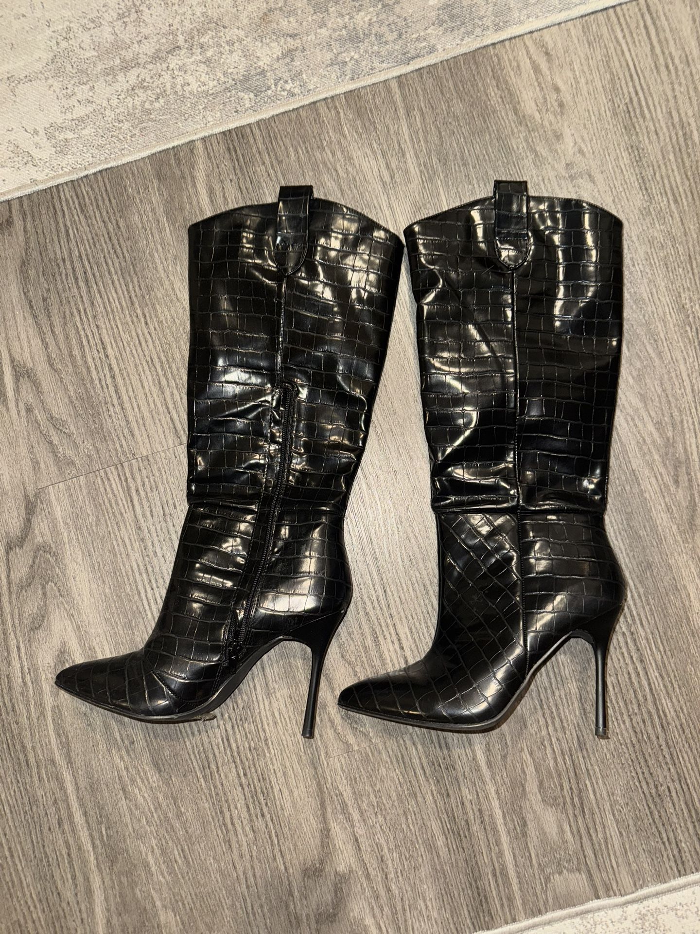 Black Boots