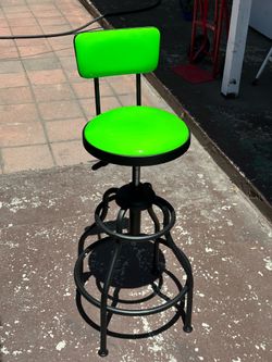 Harbor Freight Desk shop stool green