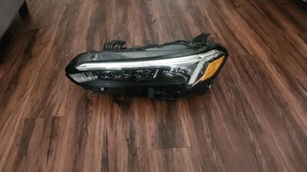 2022 / 2024 Honda Civic Headlight Left OEM 