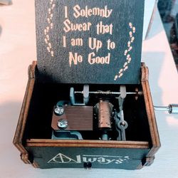 HARRY POTTER MUSIC BOX