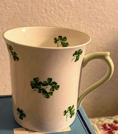 Queen’s Fine Bone China Rosina Shamrock Mug - Made in England -