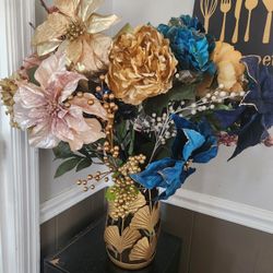 Two Flowers Vase